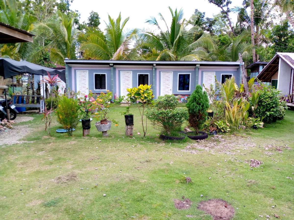 Junjals Backpackers Chalet ボホール エクステリア 写真